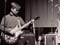 ANDY ROURKE: THE BASS GUITAR 